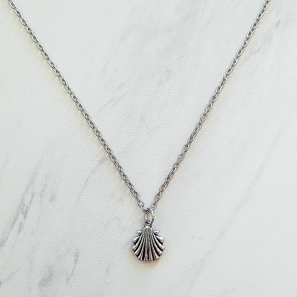 5 for $25 Silver Color Seashell Pendant Necklace - Picture 2 of 5